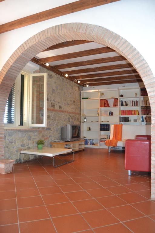 Agriturismo Beveraggio Appartamenti Марина-ди-Гроссето Номер фото
