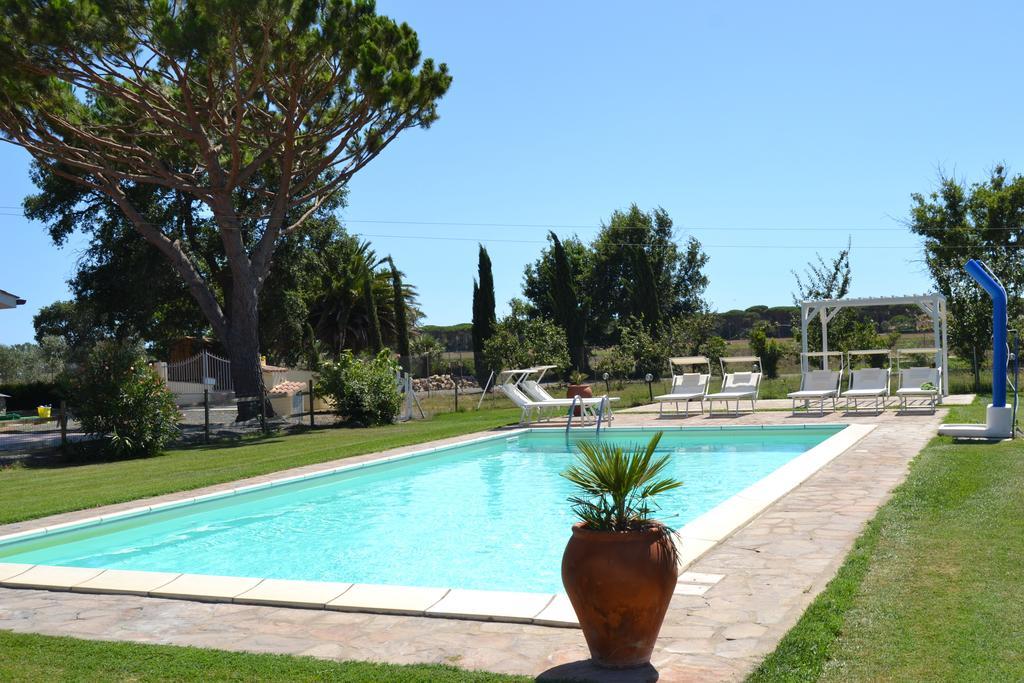 Agriturismo Beveraggio Appartamenti Марина-ди-Гроссето Экстерьер фото