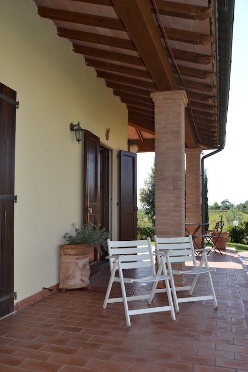 Agriturismo Beveraggio Appartamenti Марина-ди-Гроссето Номер фото