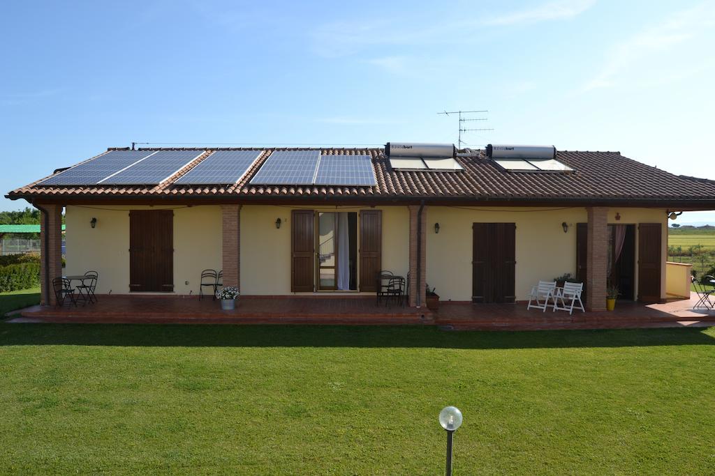 Agriturismo Beveraggio Appartamenti Марина-ди-Гроссето Экстерьер фото